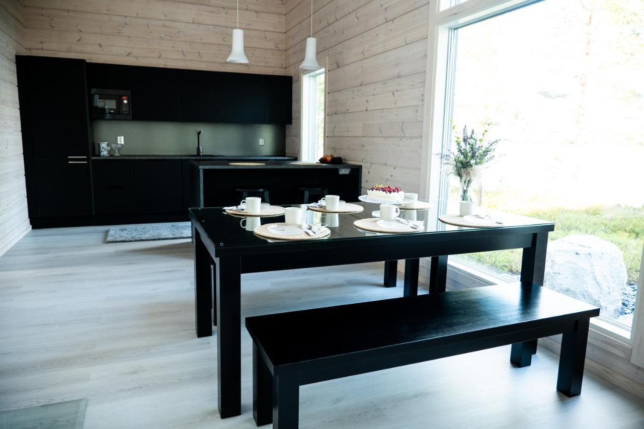 Villa Kuulas Saaskilahti ภายนอก รูปภาพ